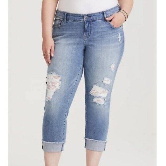 torrid Denim - Torrid Boyfriend Distressed Lace Underlay Raw Hem Crop Jeans Plus Size 20 H13405